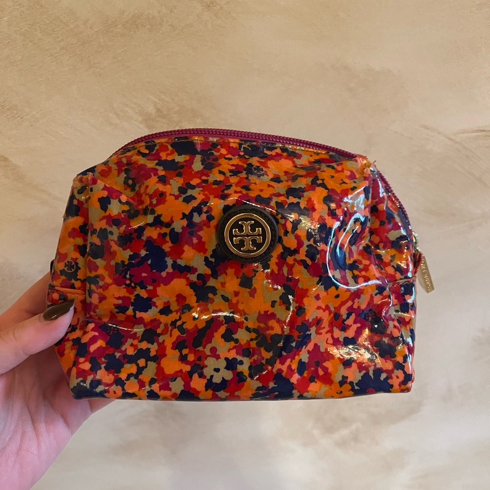 Tory Burch makeup case